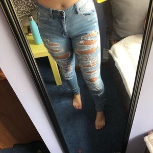 American eagle super ripped jeans